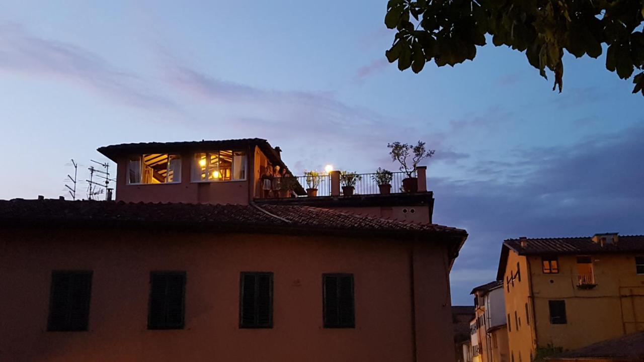 La Terrazza Fra Le Torri Apartment Lucca Exterior foto
