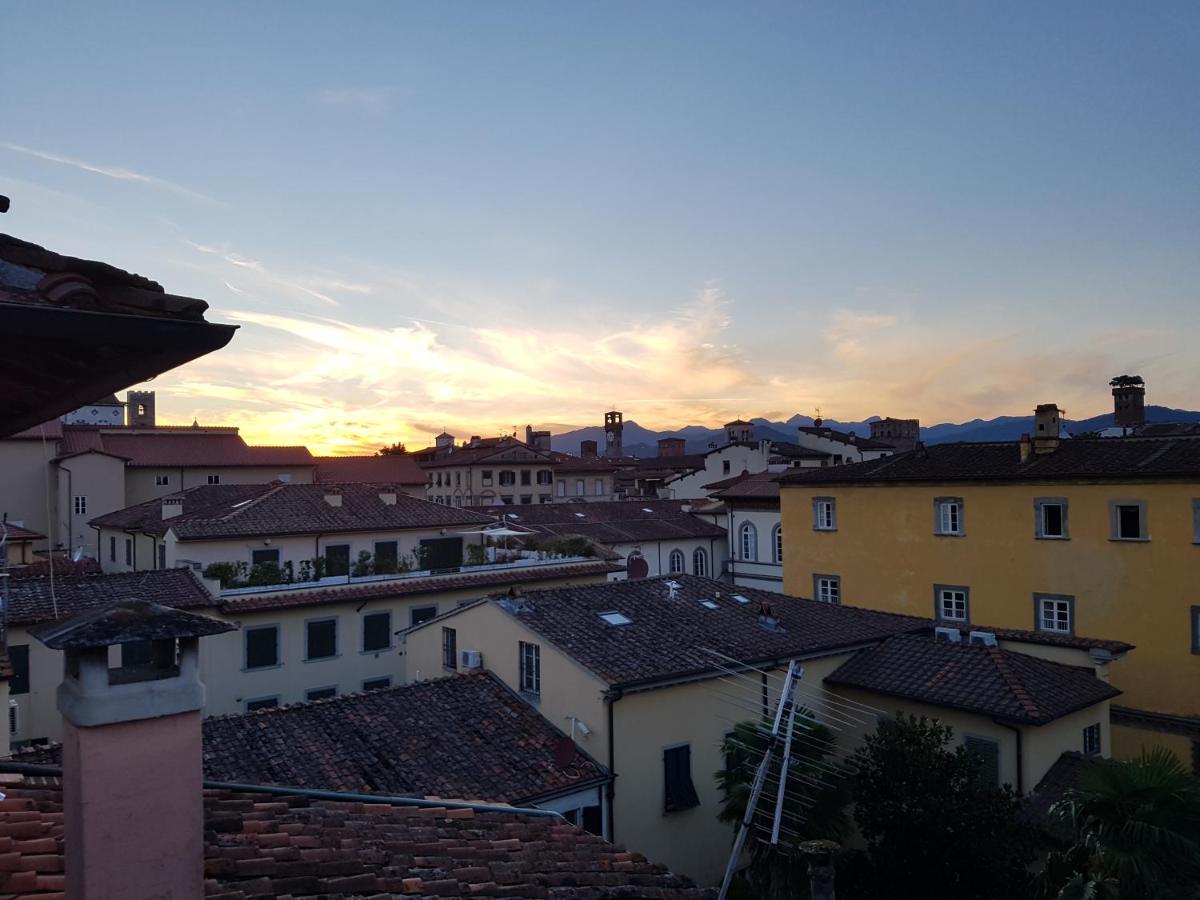 La Terrazza Fra Le Torri Apartment Lucca Exterior foto