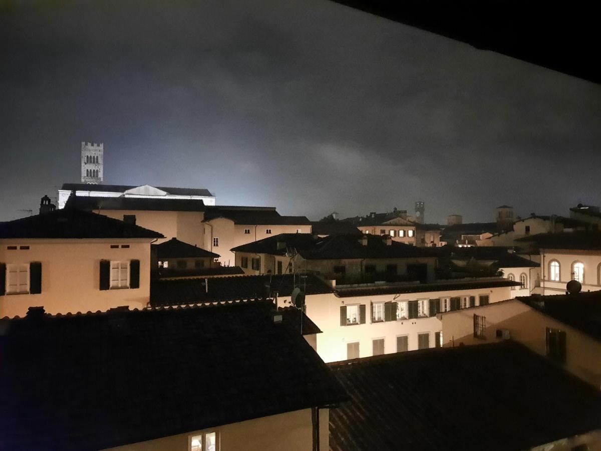 La Terrazza Fra Le Torri Apartment Lucca Exterior foto