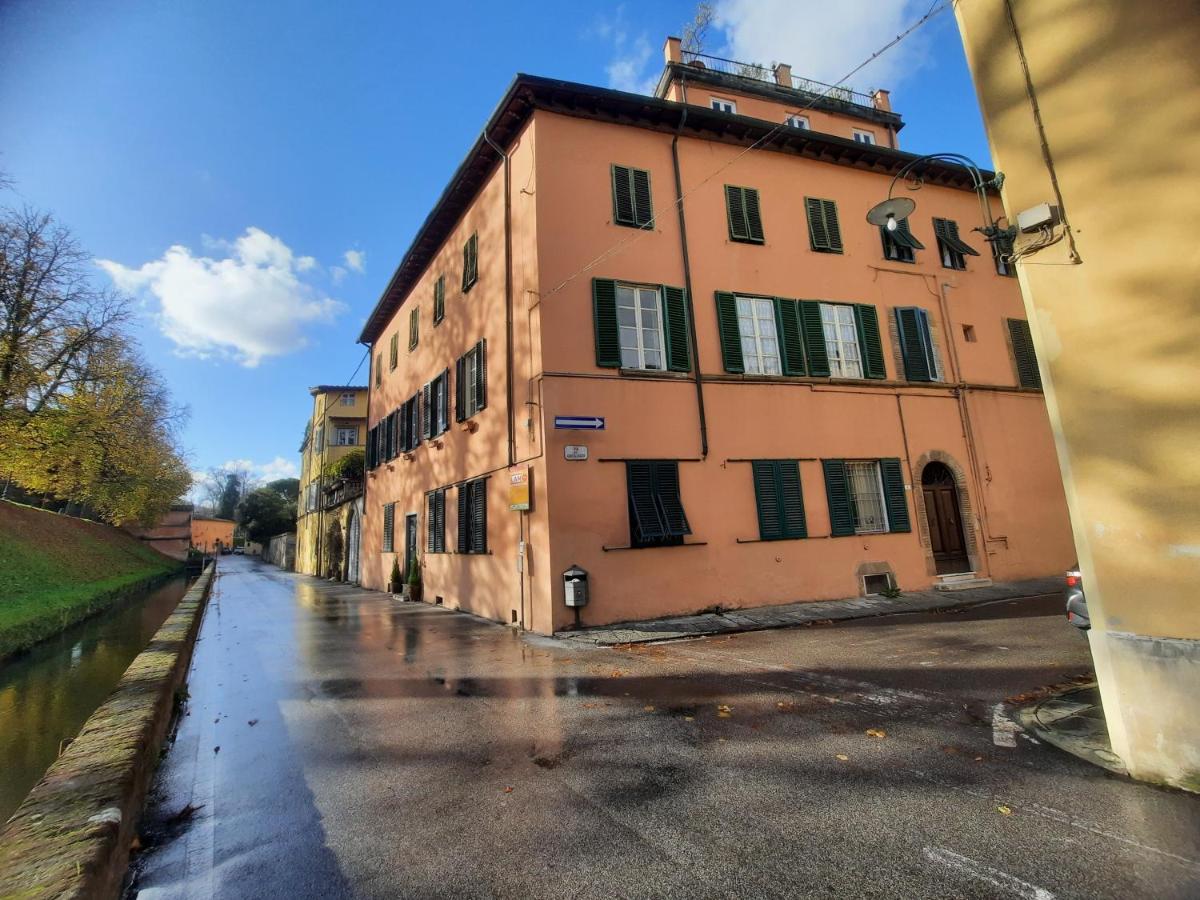 La Terrazza Fra Le Torri Apartment Lucca Exterior foto