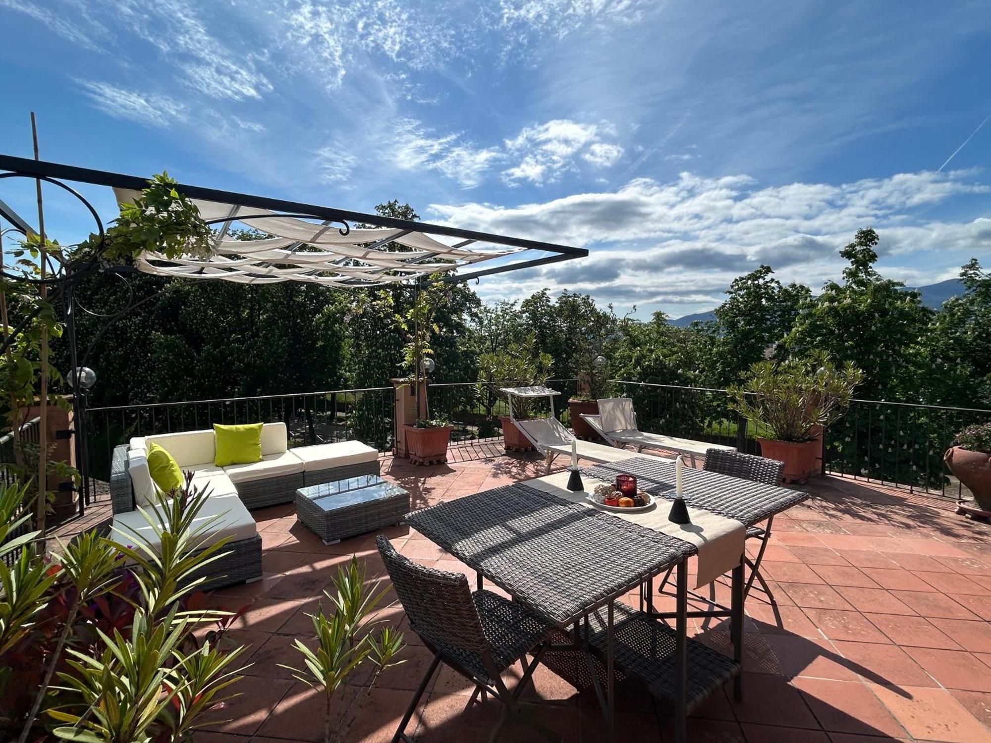 La Terrazza Fra Le Torri Apartment Lucca Exterior foto